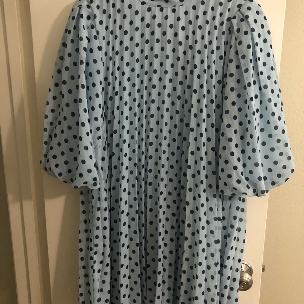Blue dotted dress - Picture 3 of 5